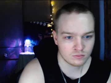 Axxxturel Chaturbate stream image from December 17, 2024
