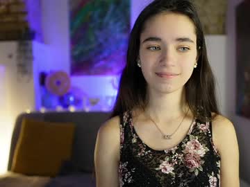 Gia_Paige18 Chaturbate stream image from December 17, 2024