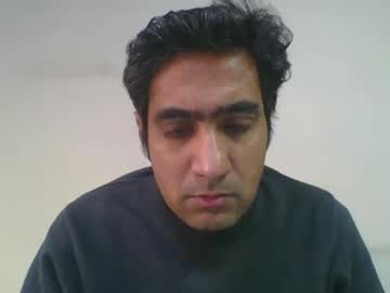Longthick1985 Chaturbate stream image from December 17, 2024