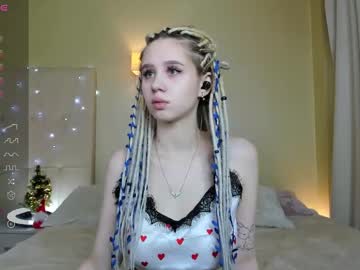 Mila_Kinor Chaturbate stream image from December 17, 2024