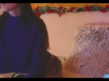 Softlee Chaturbate stream image from December 17, 2024