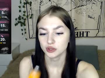 Adelina_Bonus Chaturbate stream image from December 17, 2024
