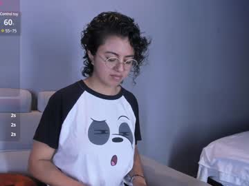 Amarettho Chaturbate stream image from December 17, 2024