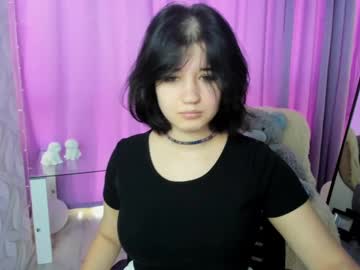 Annabella445 Chaturbate stream image from December 17, 2024