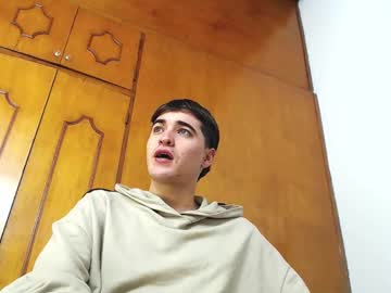 Camilo_Duran Chaturbate stream image from December 17, 2024