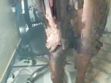 Fuckpussygay Chaturbate stream image from December 17, 2024
