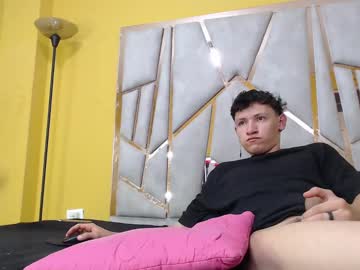 Lisse_And_Damian Chaturbate stream image from December 17, 2024