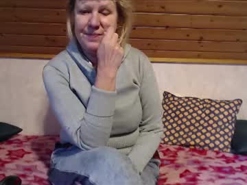Nikole111 Chaturbate stream image from December 17, 2024