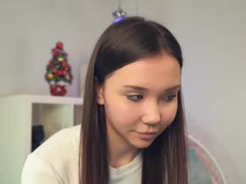 Petradrews Chaturbate stream image from December 17, 2024