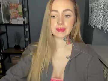 Sexy_Coralie Chaturbate stream image from December 17, 2024