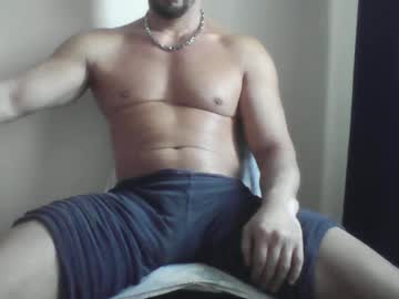 Studdotcom Chaturbate stream image from December 17, 2024