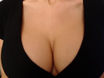 X_Nathalie_X Chaturbate stream image from December 17, 2024