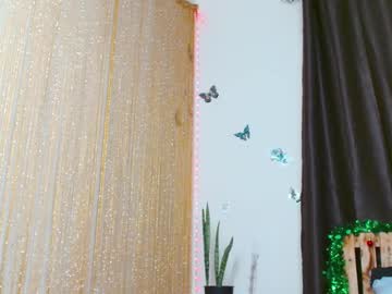 Zara_Lae Chaturbate stream image from December 17, 2024