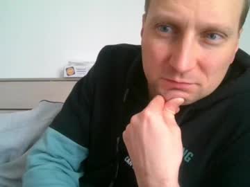 Alexswitch8888 Chaturbate stream image from December 17, 2024