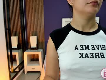 Alina_Martinelli Chaturbate stream image from December 17, 2024