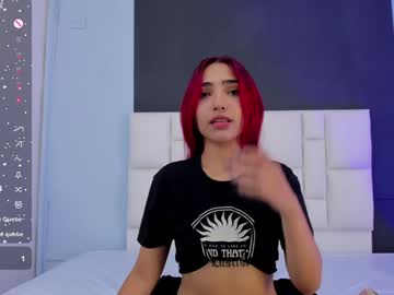 Amberbaker21 Chaturbate stream image from December 17, 2024
