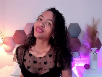 Antonellahall_ Chaturbate stream image from December 17, 2024