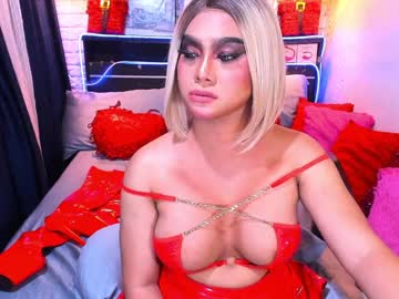 Beautifulstrangerts Chaturbate stream image from December 17, 2024
