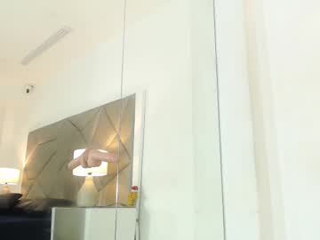 Carlareynolds Chaturbate stream image from December 17, 2024
