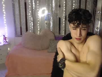 Gojo_Satoru_18 Chaturbate stream image from December 17, 2024