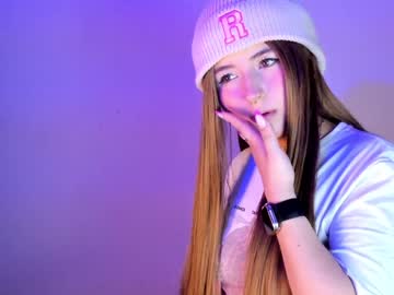 Mily_Solis Chaturbate stream image from December 17, 2024