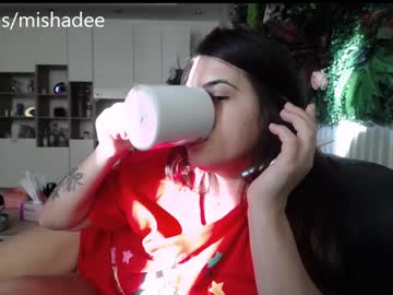 Mishadee94 Chaturbate stream image from December 17, 2024