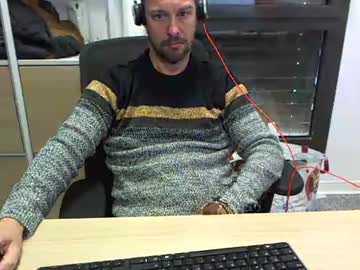 Moi9876543210 Chaturbate stream image from December 17, 2024