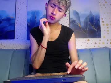 Noah_Xitruxx Chaturbate stream image from December 17, 2024