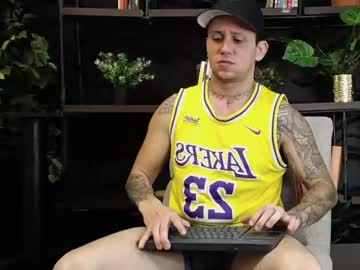 _Scott_Clark_ Chaturbate stream image from December 17, 2024