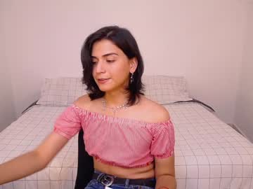Skyamber8 Chaturbate stream image from December 17, 2024