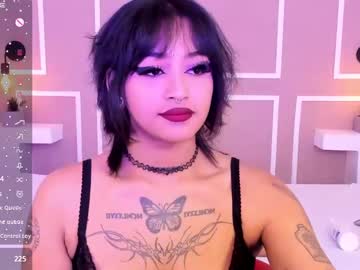 Tashaqueen Chaturbate stream image from December 17, 2024