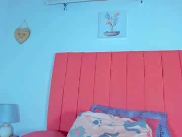 Valen_Rose0 Chaturbate stream image from December 17, 2024