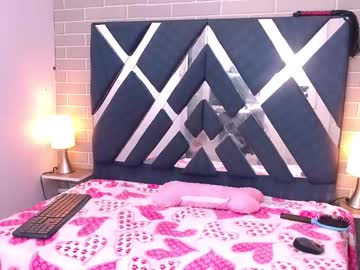 Andrea_Gill_ Chaturbate stream image from December 17, 2024