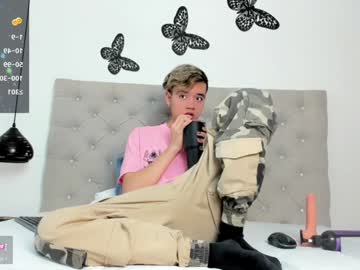 Bunny_Maxxi Chaturbate stream image from December 17, 2024