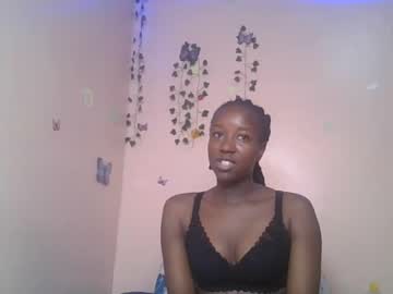 Bunnygal2 Chaturbate stream image from December 17, 2024