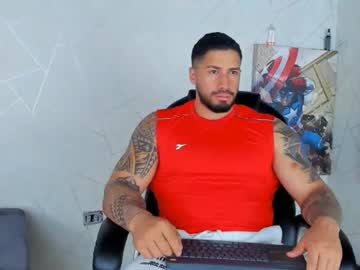 Cristian_Walker Chaturbate stream image from December 17, 2024