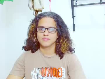 Elkingthe Chaturbate stream image from December 17, 2024