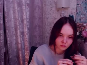 Elvingbells Chaturbate stream image from December 17, 2024