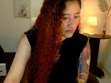 Emily_3333 Chaturbate stream image from December 17, 2024