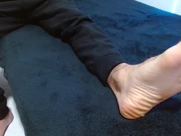 Fenixtream Chaturbate stream image from December 17, 2024