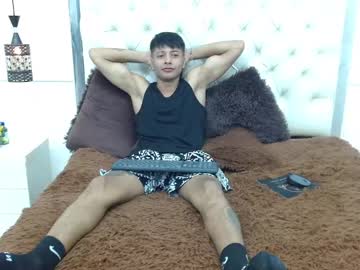 Floyd_Q Chaturbate stream image from December 17, 2024