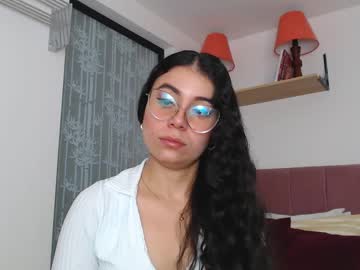 Gabrielarossa Chaturbate stream image from December 17, 2024