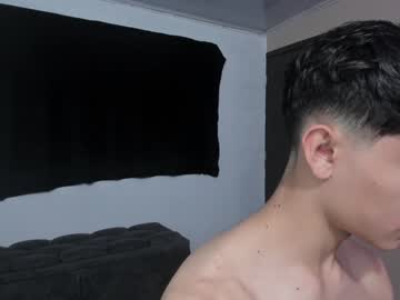 J_U_P_I_T_E_R Chaturbate stream image from December 17, 2024