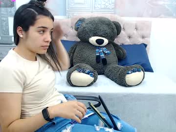 Leah_Means_ Chaturbate stream image from December 17, 2024