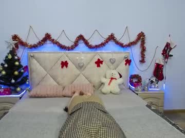 Lolahikls Chaturbate stream image from December 17, 2024