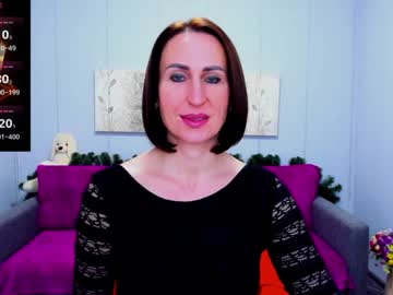 Niasmithh Chaturbate stream image from December 17, 2024
