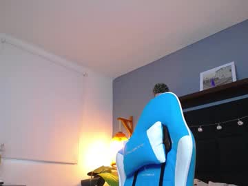 Noaah_Brown Chaturbate stream image from December 17, 2024