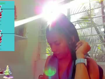 Psique_Naughty2 Chaturbate stream image from December 17, 2024