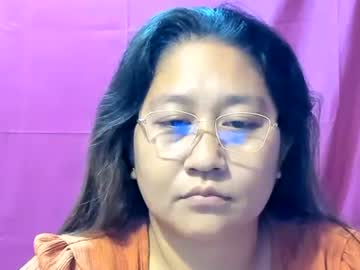 Sweetpilipina88 Chaturbate stream image from December 17, 2024