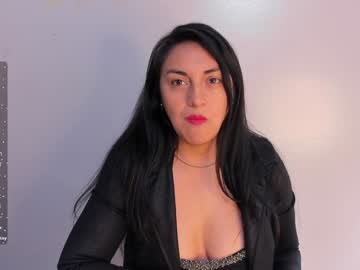 Tamaraa__ Chaturbate stream image from December 17, 2024